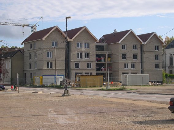  constructions de petits immeubles, quartier cathédrale